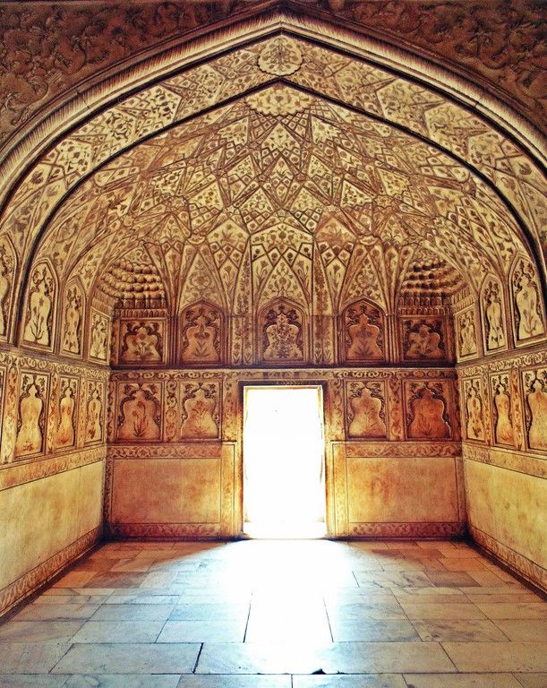 Photo of Agra - Mathura - Ranthambore: How We Covered 3 Genres of Travel In A Single Trip 30/84 by Prathmesh Vijay Thaker