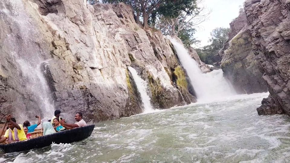 Photo of One day get away from Bangalore to Hogenakkal Waterfalls by Richa Abhishek Rastogi