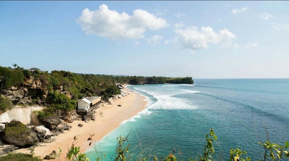 Photo of Seminyak Beach, Bali, Indonesia by Rachael Pereira