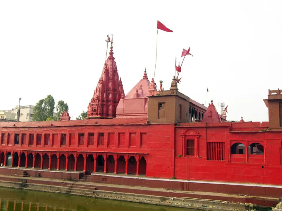 Photo of Shri Durga Temple, Durgakund Road, Jawahar Nagar Colony, Bhelupur, Varanasi, Uttar Pradesh, India by Anita Singh