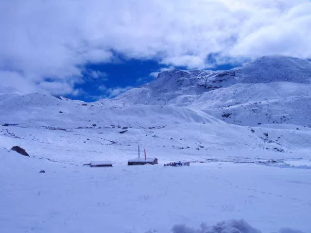 Photo of Zero Point Yumthang Valley, Sikkim, India by Sangita Mukherjee