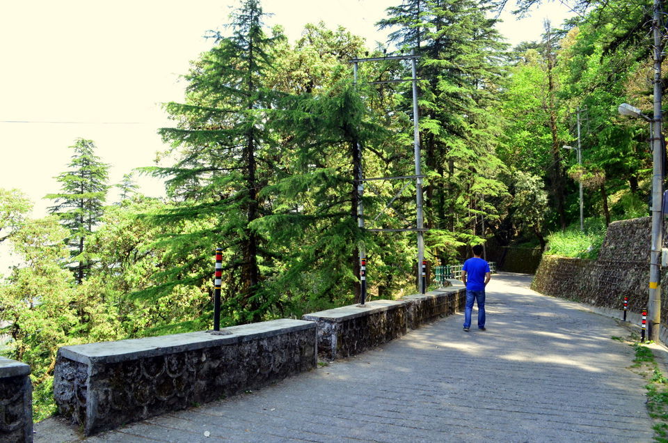 Photo of Sisters Bazaar, Landour, Mussoorie, Uttarakhand, India by Nayan Das