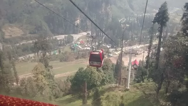 Photo of Solang Valley, Burwa, Himachal Pradesh, India by Neha Dhiman