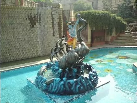 Photo of ISKCON Temple Delhi - East of Kailash, East of Kailash, Hare Krishna Hill, Sant Nagar Main Road, New Delhi, Delhi, India by Udit Gulati (Mysterious Traveller)