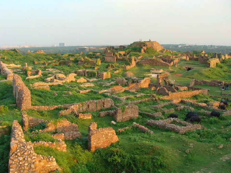 Photo of Tughlaqabad Fort, Tughlakabad, New Delhi, Delhi, India by Maryam Yasmin