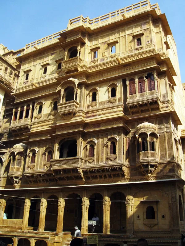 Photo of Patwon Ki Haveliyan, Amar Sagar Pol, Jaisalmer, Rajasthan, India by The Compulsive Traveller