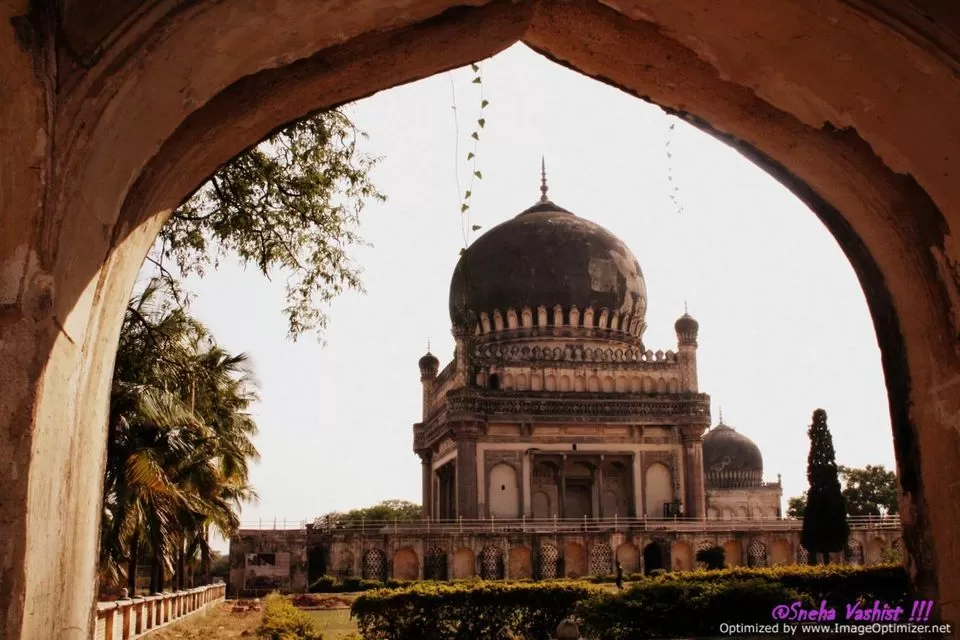Photo of Qutub Shahi Tombs, Hyderabad, Telangana, India by Sneha Vashist