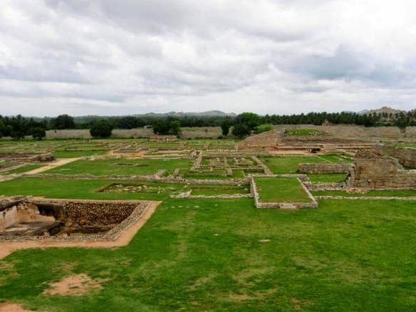 Photo of History Unplugged- Hampi, India by srishti jugran