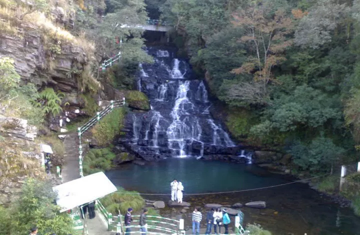 Photo of Elephant Falls, Shillong, Meghalaya, India by Sattanurupa Saha