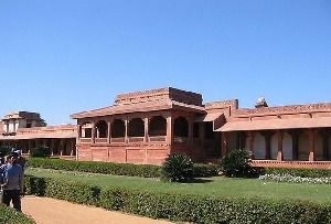 Photo of Diwan I Khas, Agra Fort, Rakabganj, Agra, Uttar Pradesh, India by Sohita Dikshit♥♥♥(gYpsy sOul)