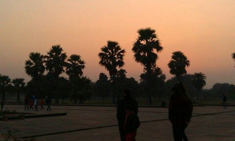Photo of A Shining Day in Agra... by Sohita Dikshit♥♥♥(gYpsy sOul)