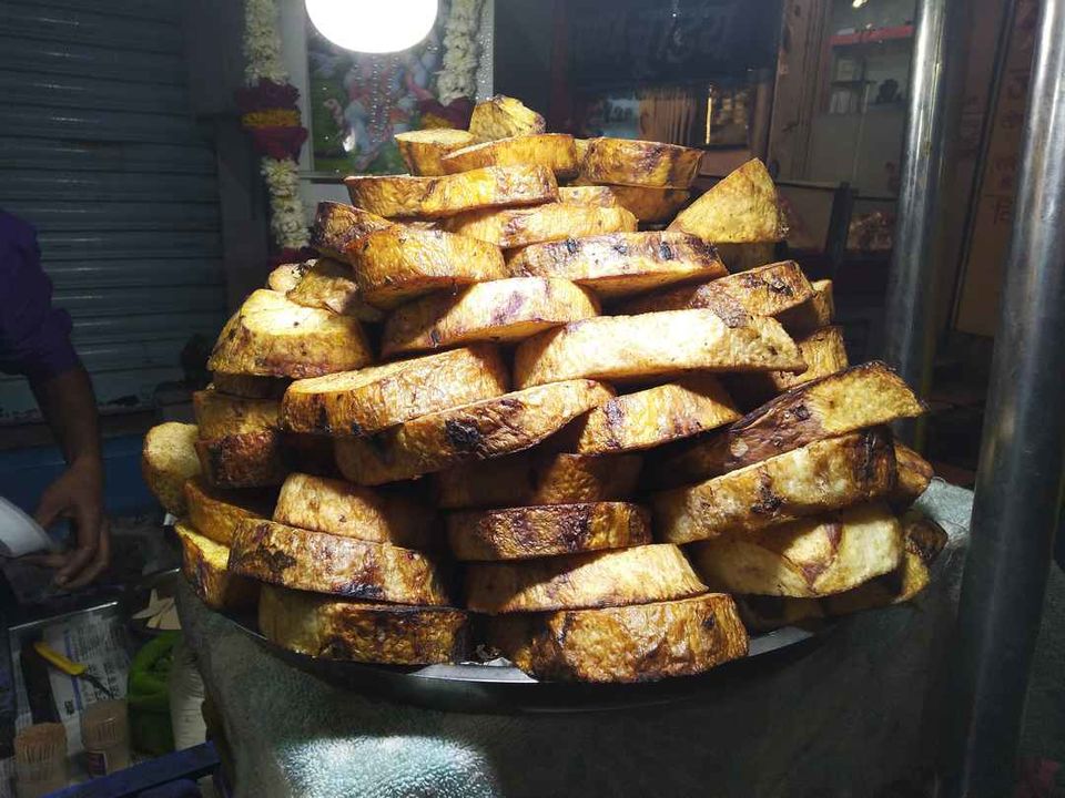 Photo of Indore's Best Street Foods Under Rs 100! by Snehal