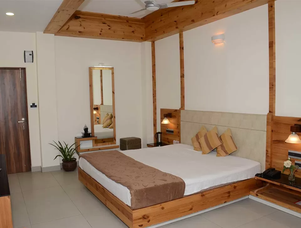 Photo of Mayur Hotel Bar & Restaurant, Solan, Himachal Pradesh, India by Adete Dahiya