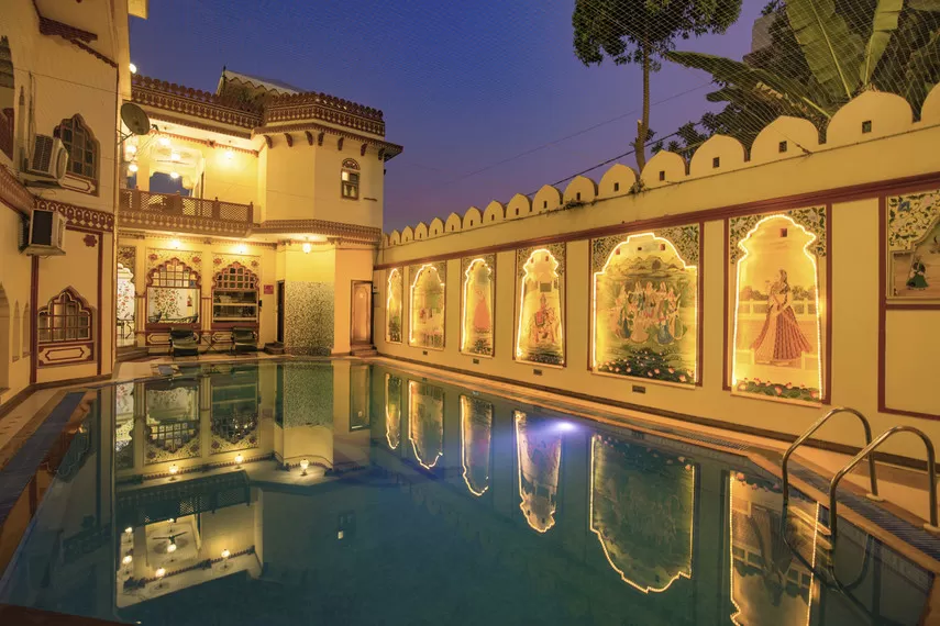 Photo of Umaid Bhawan Hotel, Jaipur, Rajasthan, India by Adete Dahiya