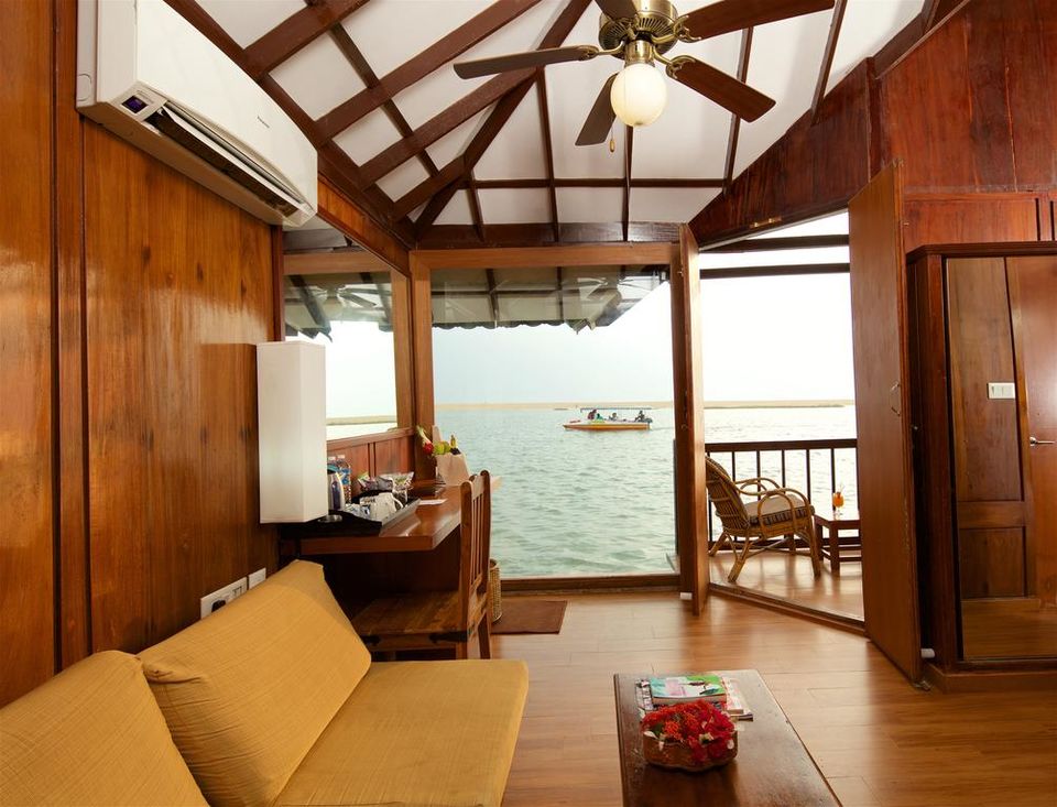 Photo of These floating cottages in Kerala are simply paradise on Earth by Adete Dahiya