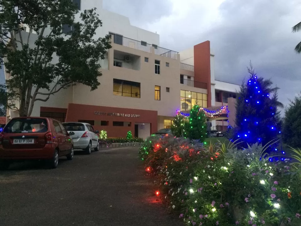 Photo of Park Hotel and Resort, Bengaluru, Karnataka, India by Adete Dahiya