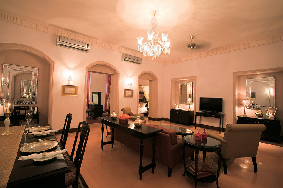 Photo of Explore The City Of Ghats Like A Royal By Staying At This Stunning Palace by Adete Dahiya