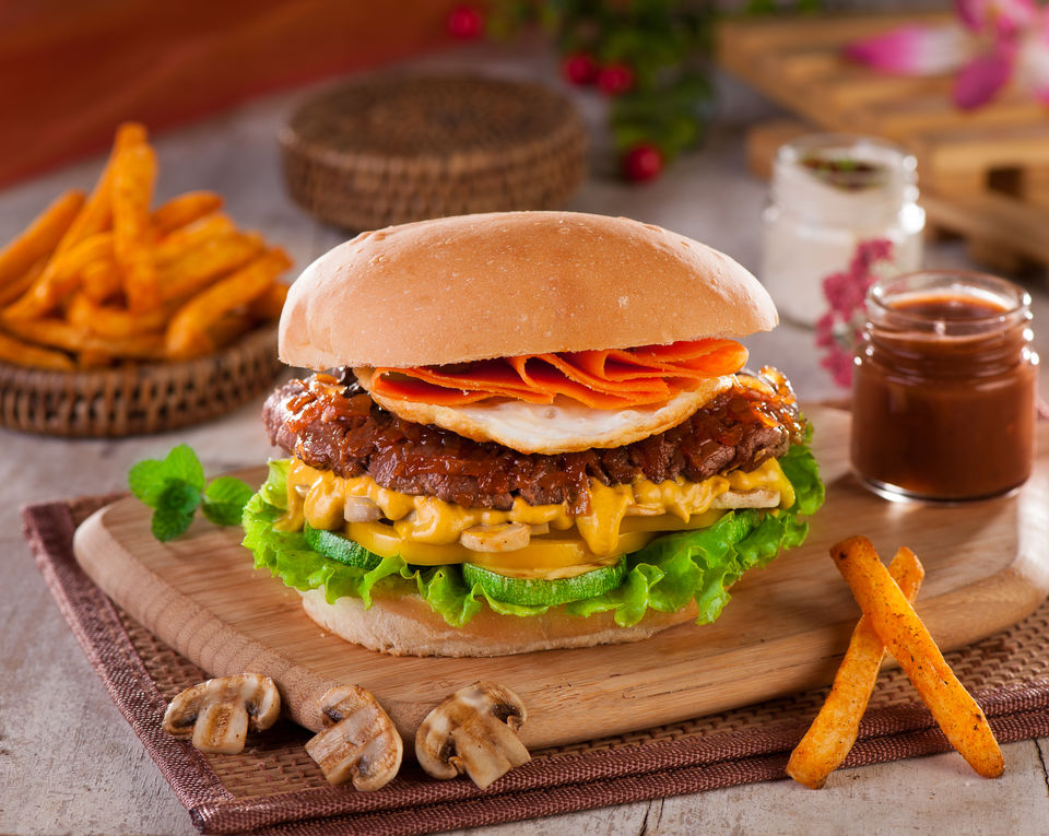 Photo of The Hottest Kitchens In Delhi-NCR You Can Trust To Deliver The Tastiest Food When Hunger Strikes 4/6 by Adete Dahiya