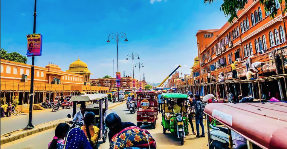 Photo of Why Every Trip Abroad Makes Me Fall In Love With India A Little Bit More by Adete Dahiya