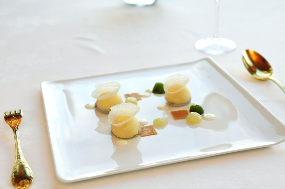Photo of The Ultimate Guide To Eating At Michelin Starred Restaurants Without Going Broke by Adete Dahiya