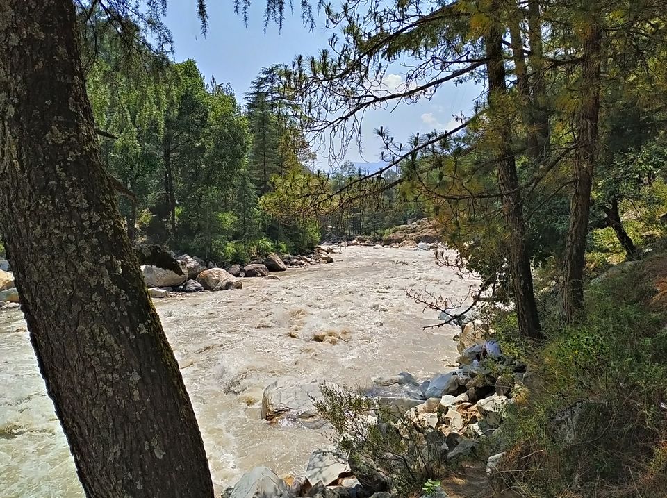 Photo of Kasol, Himachal Pradesh, India by chinmay sharma