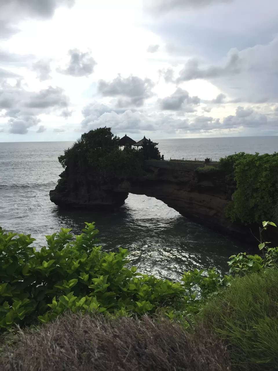 Photo of Tanah Lot Temple, Jalan Tanah Lot, Beraban, Tabanan Regency, Bali, Indonesia by Kushagri Shah