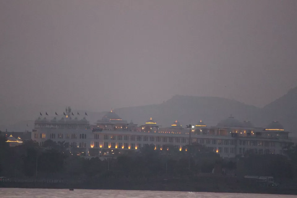 Photo of Fateh Sagar Lake, Udaipur, Rajasthan by Kushagri Shah