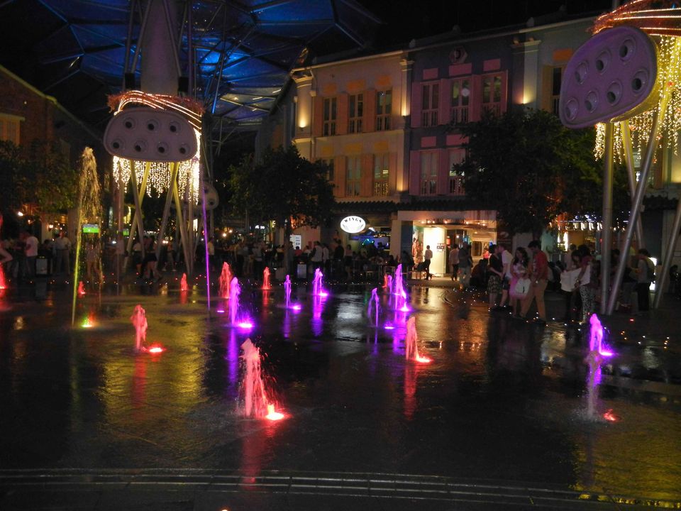 Photo of Clarke Quay Singapore by ashishjain
