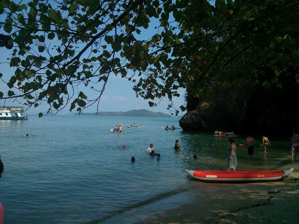 Photo of Miles,and miles, and miles,and miles away - PHUKET 19/64 by ashishjain
