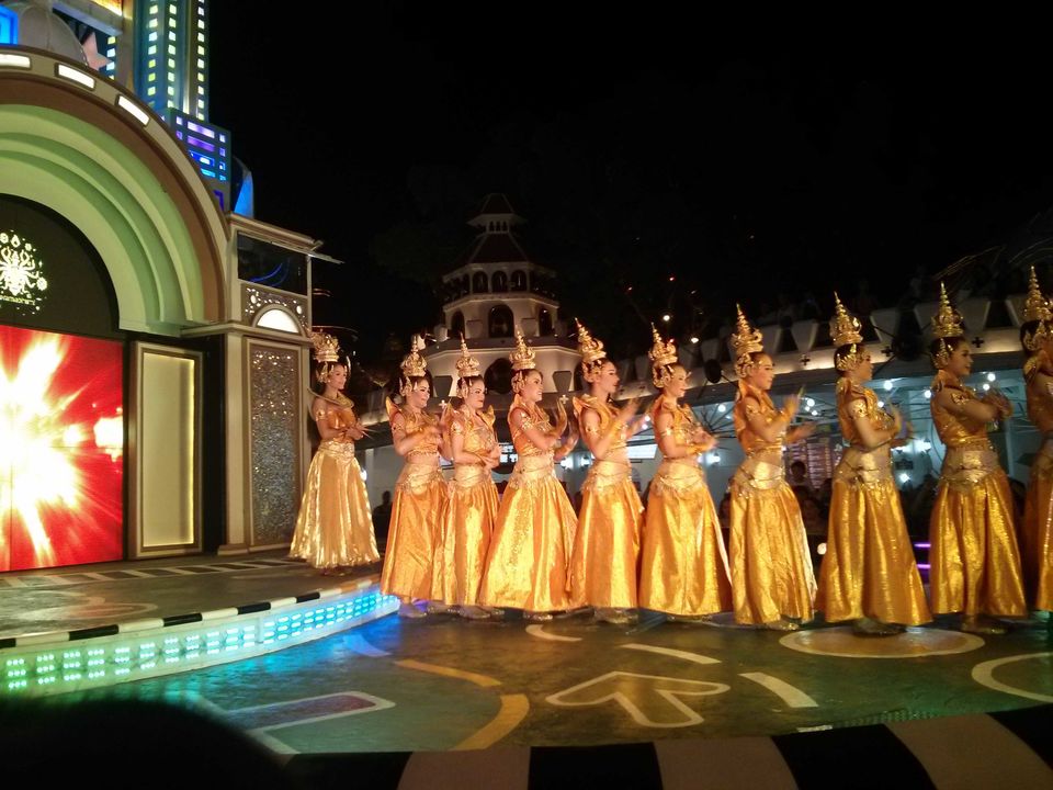 Photo of Miles,and miles, and miles,and miles away - PHUKET 58/64 by ashishjain
