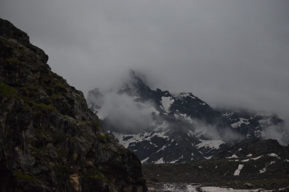 Photo of Wandering through the Himalayas - trekking to Hampta Pass 1/8 by anisha mishra