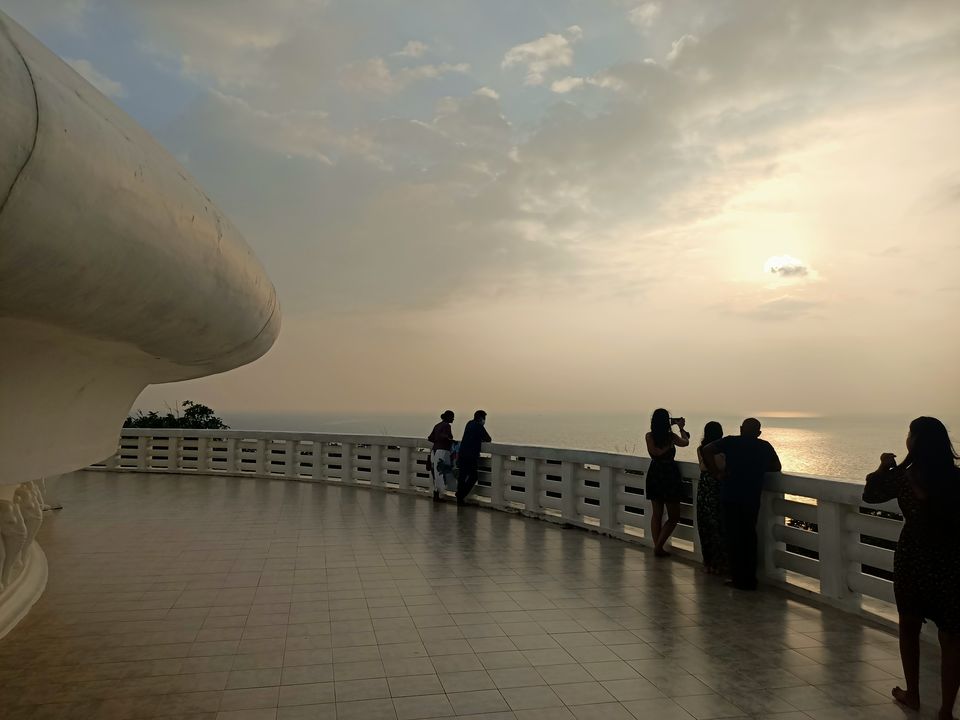 Photo of Japanese Peace Pagoda ජපන් සාම චෛත්ය, Rumassala, Jungle Beach Road, Unawatuna, Sri Lanka by Nishant Shende