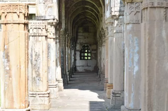 Photo of Its Champaner fort - Gujarat by Rahul chaganti