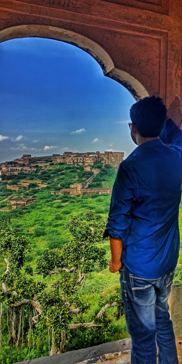 Photo of Rajsthan's unknown Haunted Architecture. by Suraj Sharma