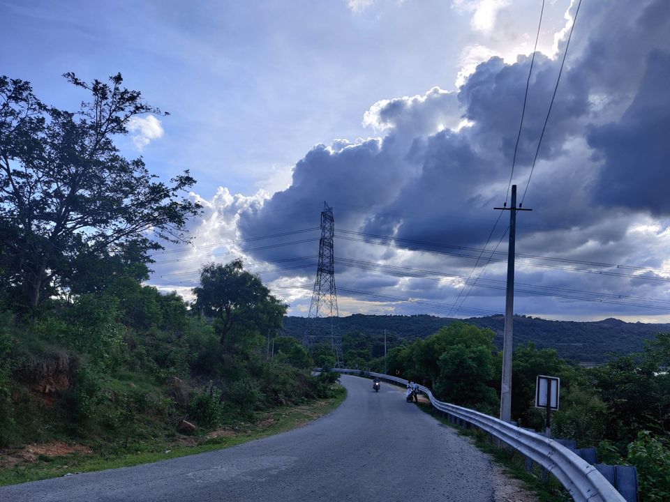 Photo of Scenic Day trips around Bangalore 3/10 by Adventures with white