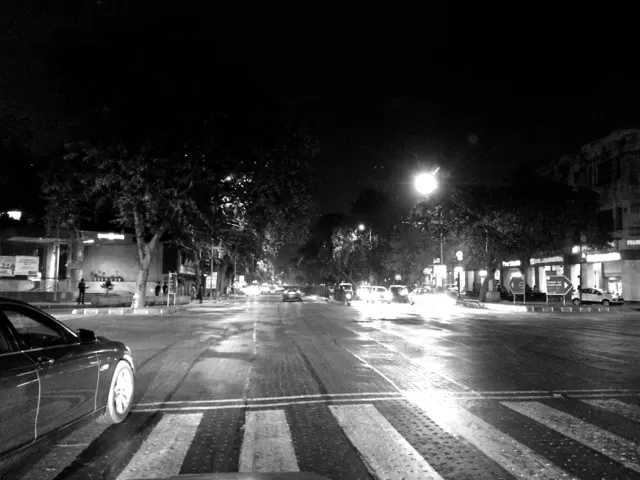 Photo of Janpath, Janpath, Connaught Place, New Delhi, Delhi 110001, India by Snehit