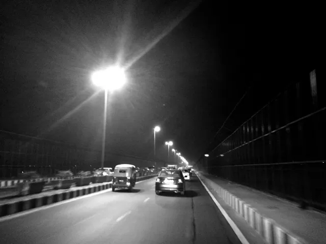 Photo of Nizamuddin Bridge, Nizamuddin Bridge, St Nagar, Sundar Nagar, New Delhi, Delhi 110013, India by Snehit