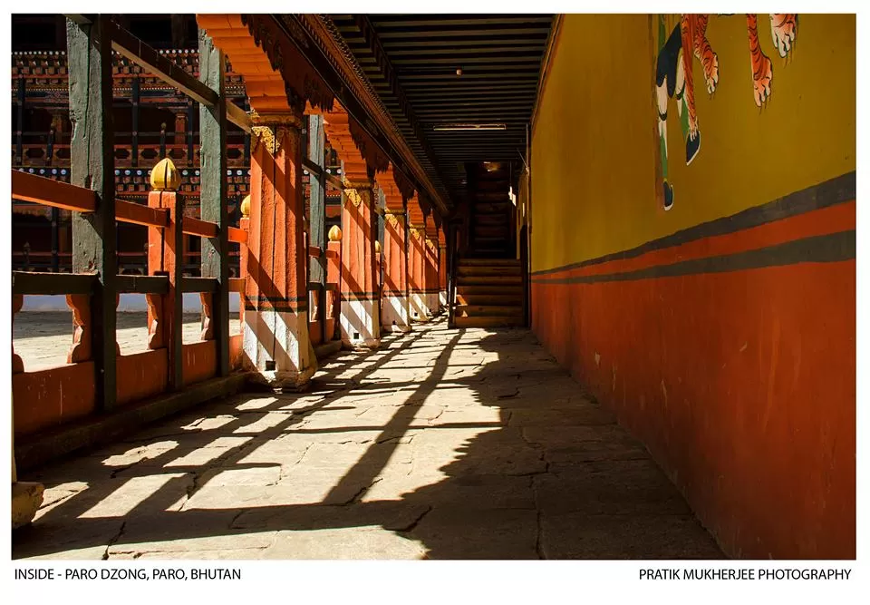Photo of Sealdah Railway Station, Bepin Behari Ganguly Street, Sealdah, Kolkata, West Bengal, India by PRATIK MUKHERJEE