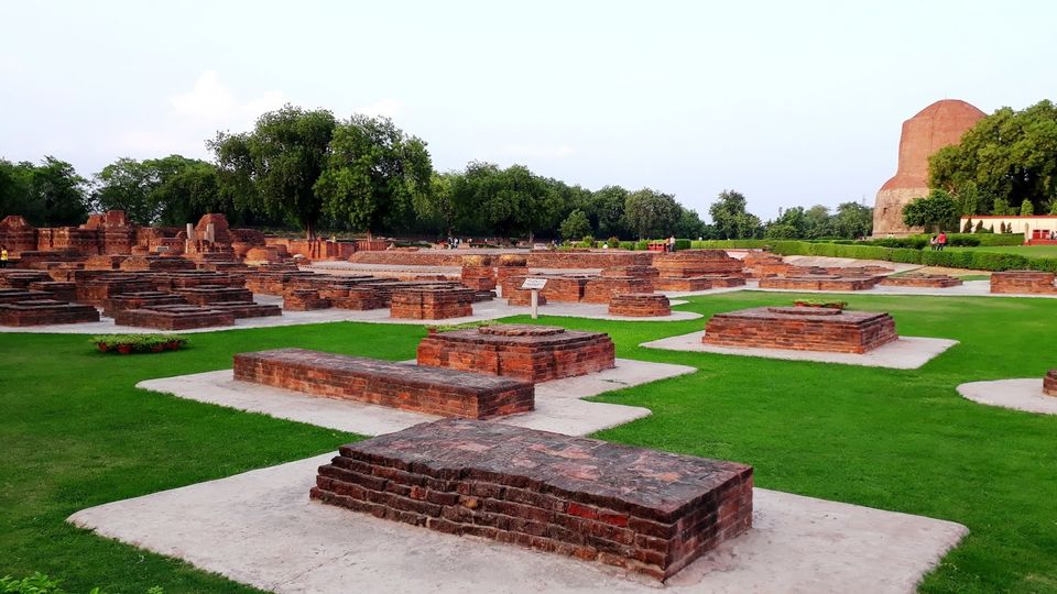Photo of A day in the Buddhist circuit of Sarnath 3/7 by Maitri .