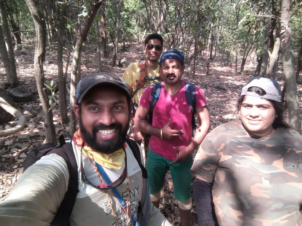 Photo of Padargad Fort, Padargad Walkway, Tungi, Maharashtra, India by Sonu Maheshwari
