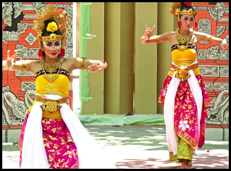 Photo of Culture, people, streets of Bali by Solo Traveler Nafeesa