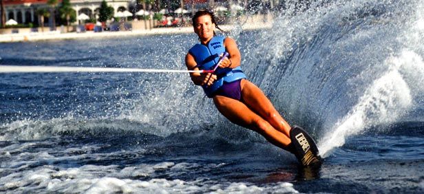 Photo of Explore The Best 5 Water Sports Destinations In India 4/5 by Sonam Nimkar