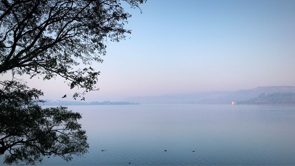 Photo of Khadakwasla Dam, Maharashtra, India by Sakshi Chaudhary