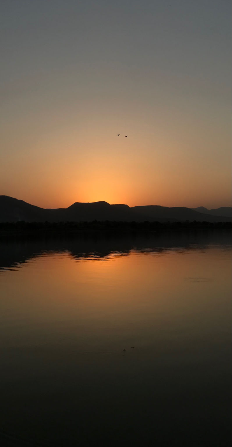 Photo of Kasarsai Dam, Maharashtra by Sakshi Chaudhary