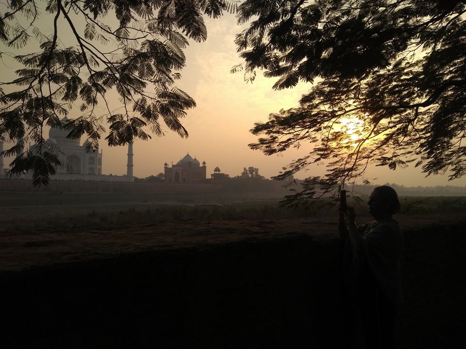 Photo of Mehtab Bagh, Near Taj Mahal, Dharmapuri, Forest Colony, Nagla Devjit, Agra, Uttar Pradesh, India by Sudarshan Gupta