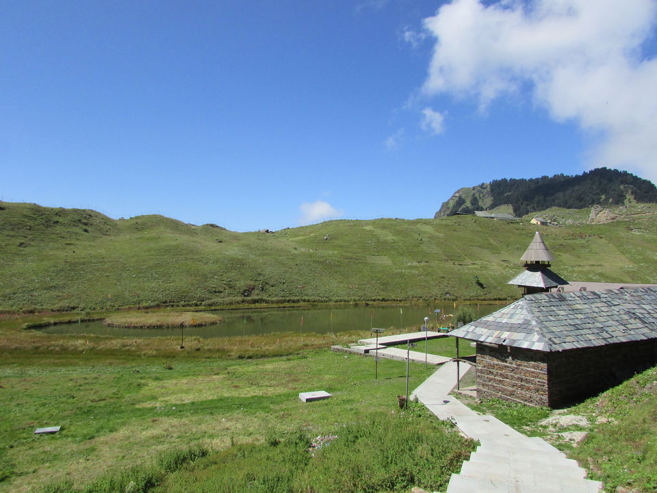 Photo of Prashar Lake - An Unforgettable Journey To The Mysterious Lake by Sudarshan Gupta