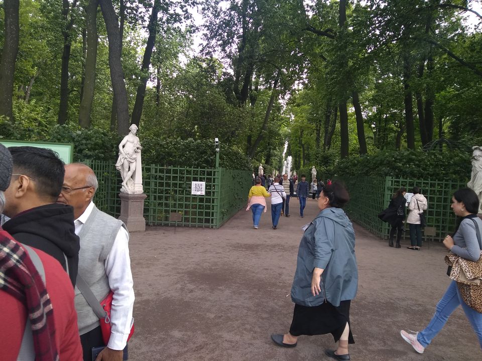 Photo of Summer Garden, набережная Лебяжьей канавки, Saint Petersburg, Russia by Sudarshan Gupta