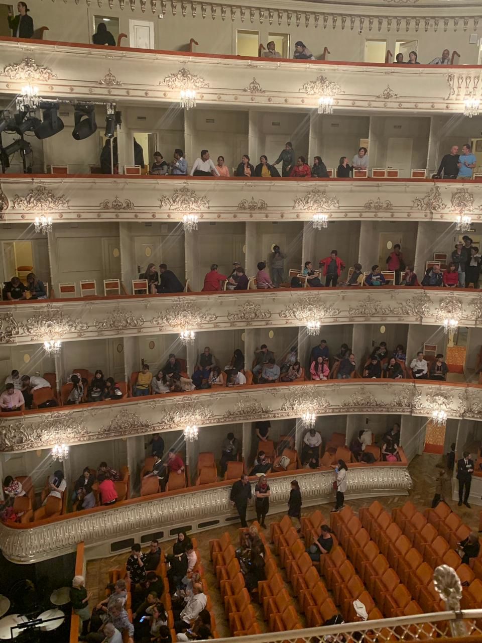 Photo of Mikhailovsky Theatre, Ploshchad' Iskusstv, Saint Petersburg, Russia by Sudarshan Gupta