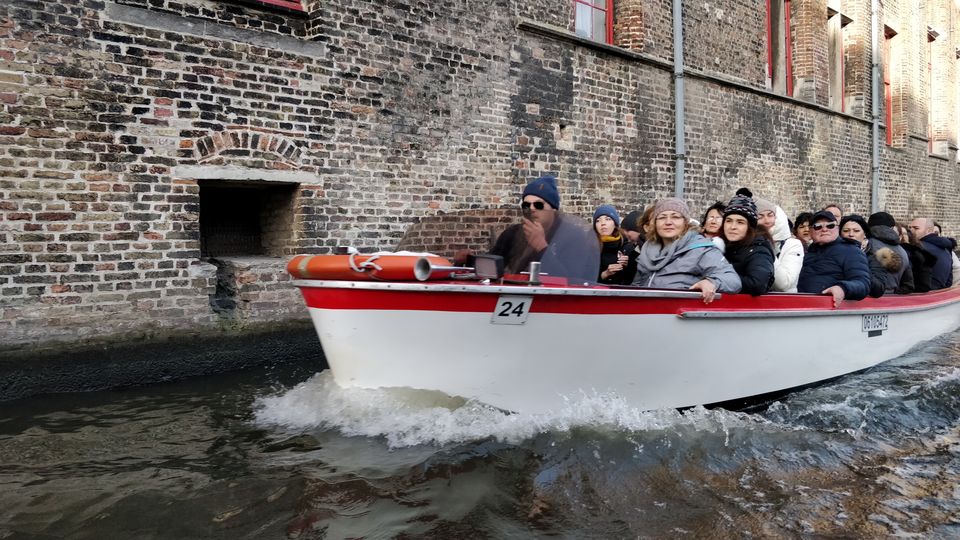 Photo of Ditch BRUSSELS and Visit EUROPE's FAIRY-TALE City BRUGES, #photosabroad 3/12 by Runa Nath