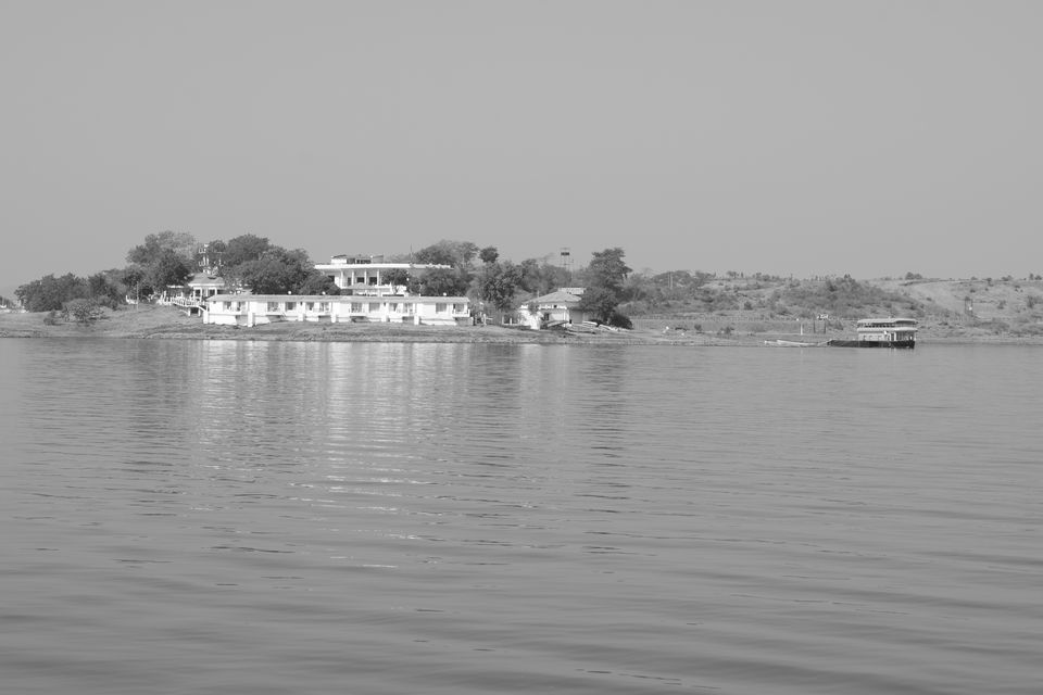 Photo of Bargi Dam, Madhya Pradesh by Apeksha Mahto